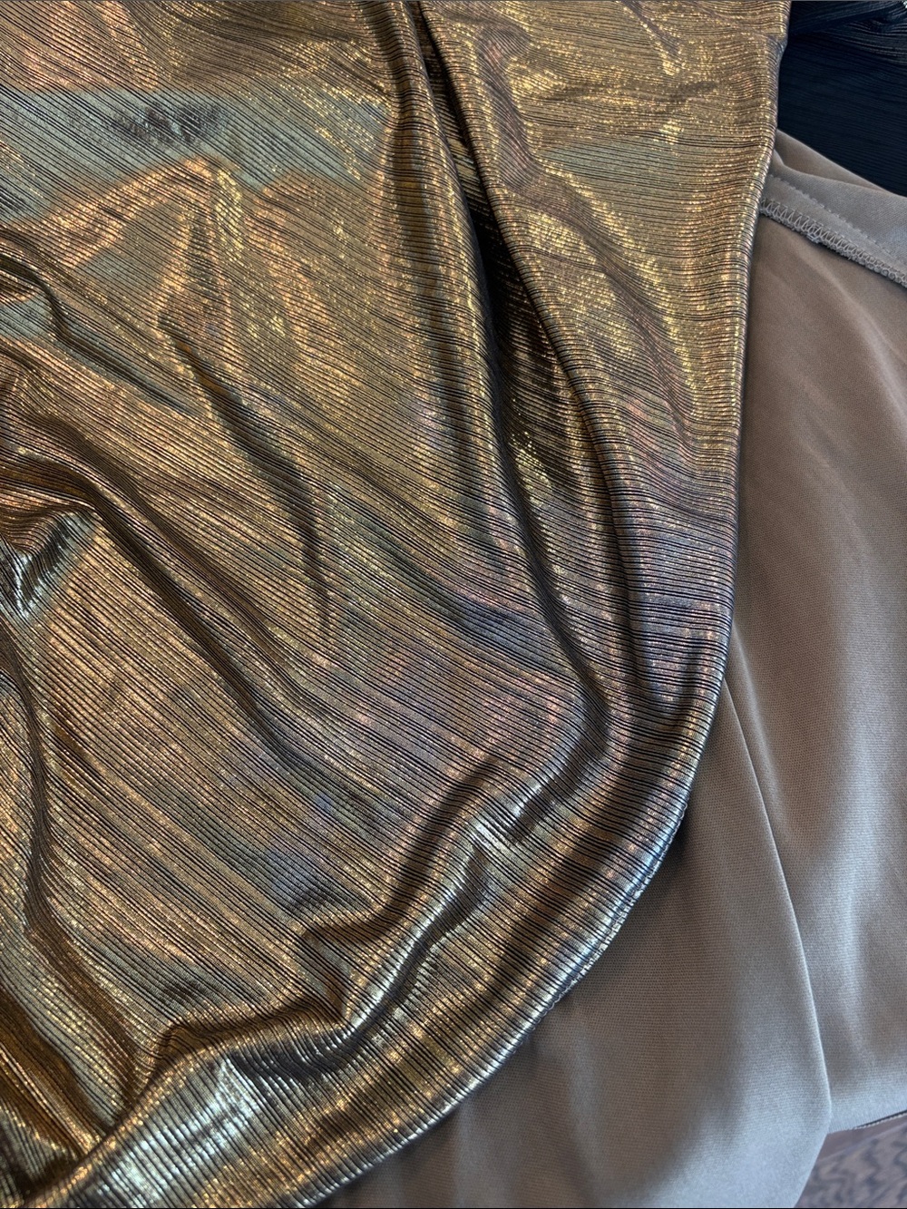 Mac Duggal Chic Metallic Evening Gown in Golden Bronze, size 22W - Picture 6 of 10